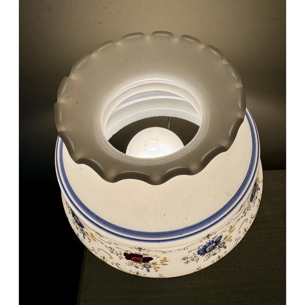 Vintage Quoizel Model 1960 Gone with the Wind Lamp Blue Floral Milk Glass Parlor
